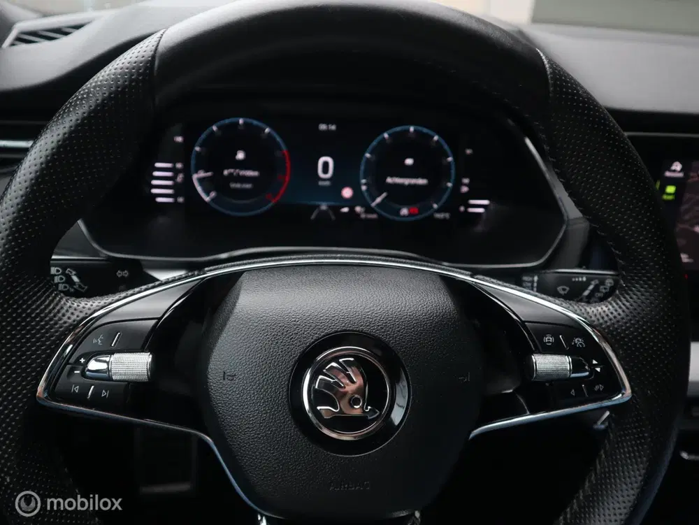 Skoda Octavia TSI 110 PK H6 Sport Zwarte Hemel uit 2021, foto 12