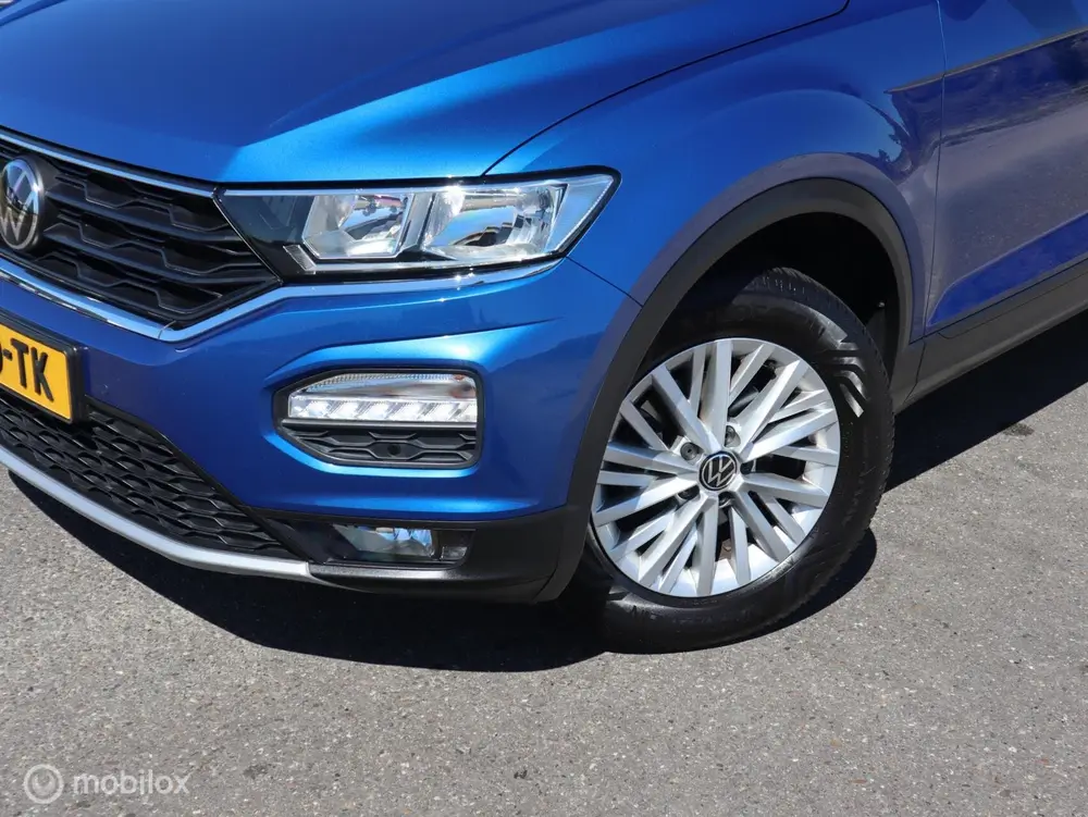 Volkswagen T-Roc TSI 110 PK H6 Style Navigatie|Stoelverw|Ada uit 2022, foto 2