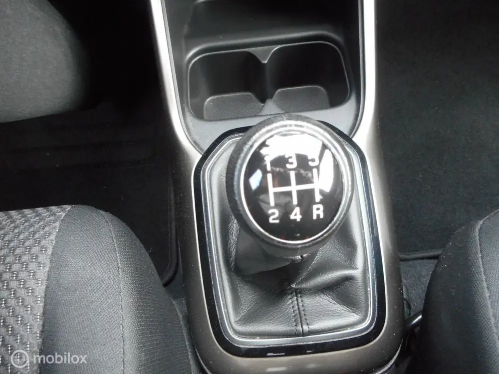 Suzuki Ignis 1.2 Select uit 2019, foto 18