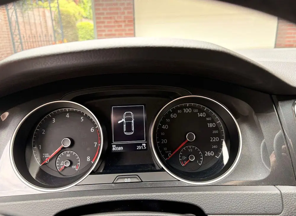 Volkswagen Golf 1.5 TSI 130pk 2019 Zwart, ACC, masagestoel uit 2019, foto 14