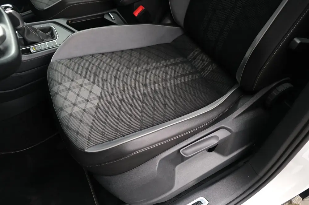 Volkswagen Tiguan 1.4 TSI eHybrid 2x R-Line 245PK Pano Led N uit 2021, foto 5