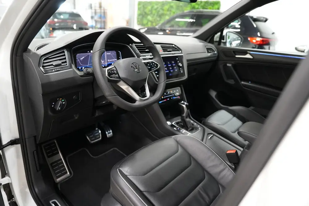 Volkswagen Tiguan 1.5 TSI R-Line * Pano - Leder - Memory - I uit 2021, foto 11