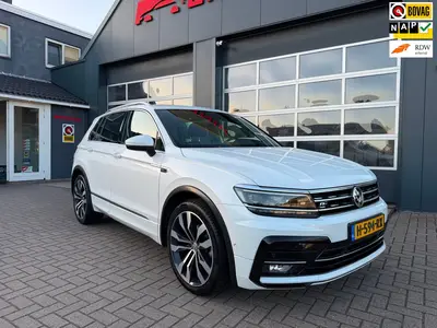 Volkswagen Tiguan 1.5 TSI ACT Highline Business R-Line / Pan uit 2020