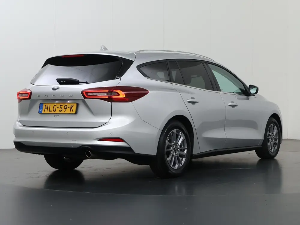 Ford Focus 1.0 EcoBoost Hybrid Titanium uit 2025, foto 2