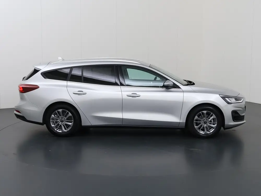 Ford Focus 1.0 EcoBoost Hybrid Titanium uit 2025, foto 6
