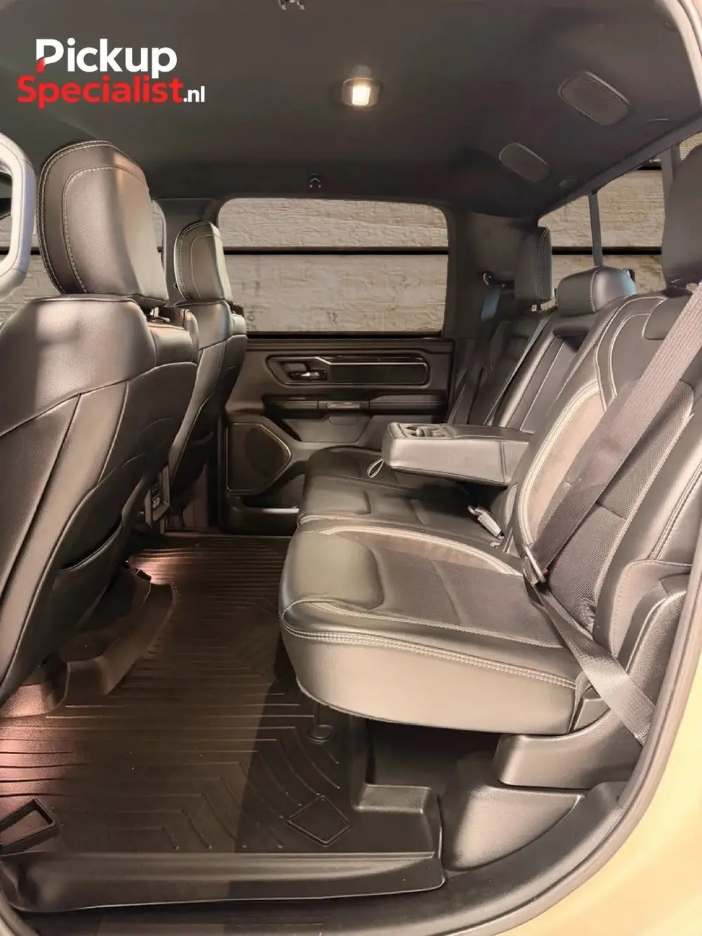 Dodge Ram 1500 5.7 V8 4x4 Crew Cab ,TAUPE , VERHOOGD , GT uit 2022, foto 10