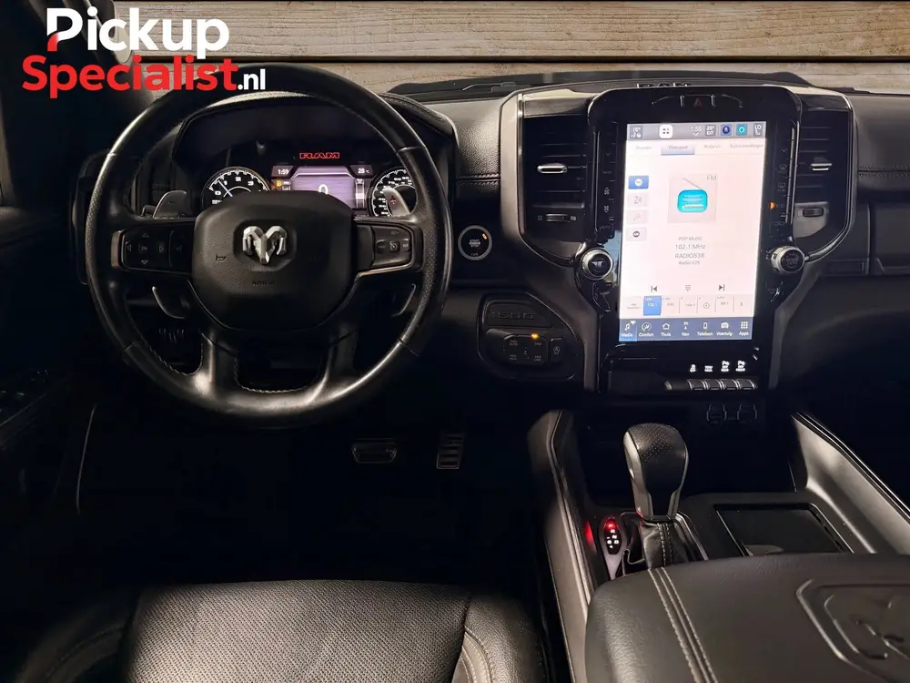 Dodge Ram 1500 5.7 V8 4x4 Crew Cab ,TAUPE , VERHOOGD , GT uit 2022, foto 4