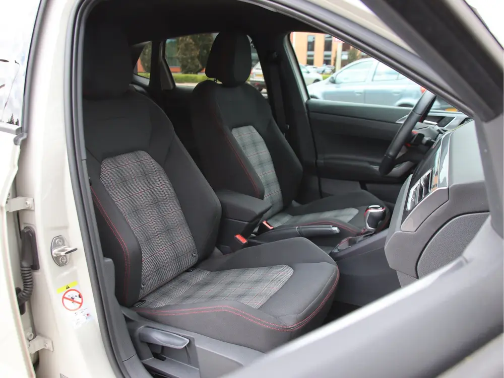 Volkswagen Polo 2.0 GTI DSG 'Ascot Grey', Matrix FULL LED, N uit 2024, foto 11
