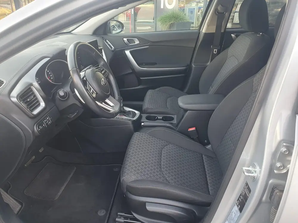 Kia XCeed 1.5 T-GDI MHEV DynamicLine *Cruise & Clima uit 2021, foto 11