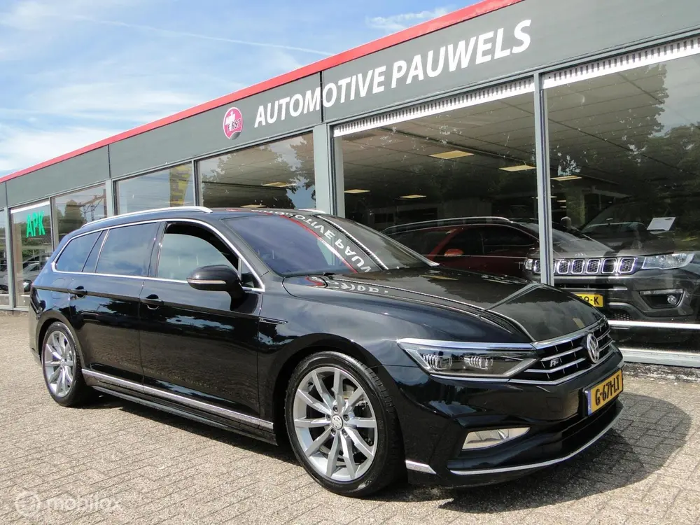 Volkswagen Passat Variant 2.0 benzine automaat, 187.990 uit 2019