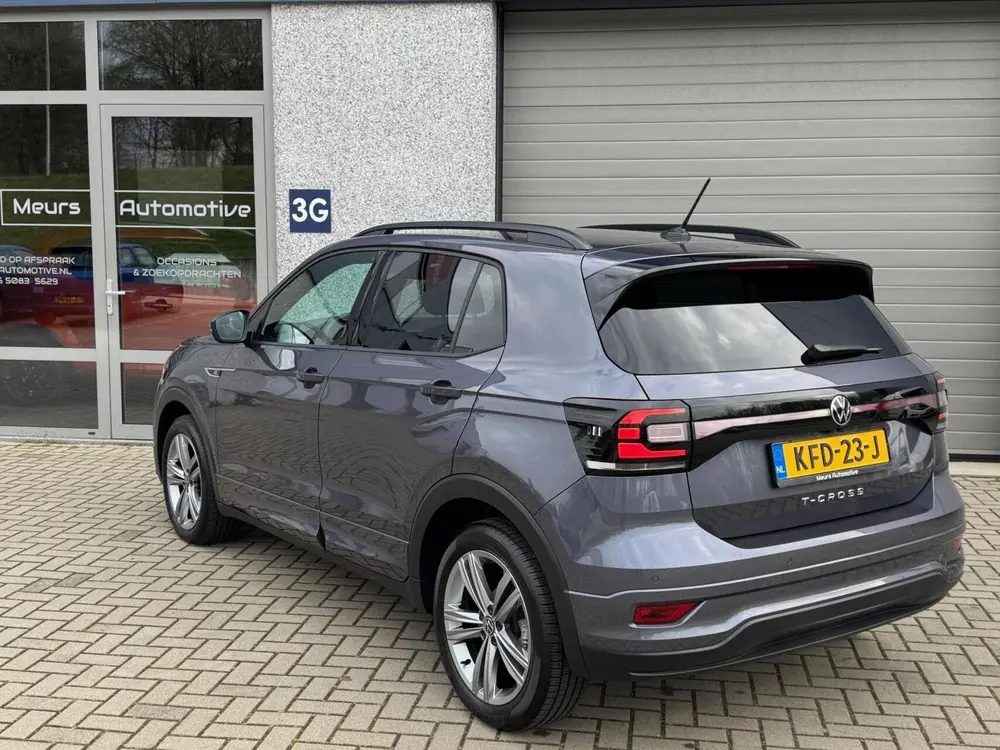Volkswagen T-Cross 1.5 TSI 2x R-line Virtual/Stoelver/ACC/Ca uit 2022, foto 2