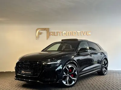 Audi RS Q8 4.0 TFSI quattro Pano uit 2020