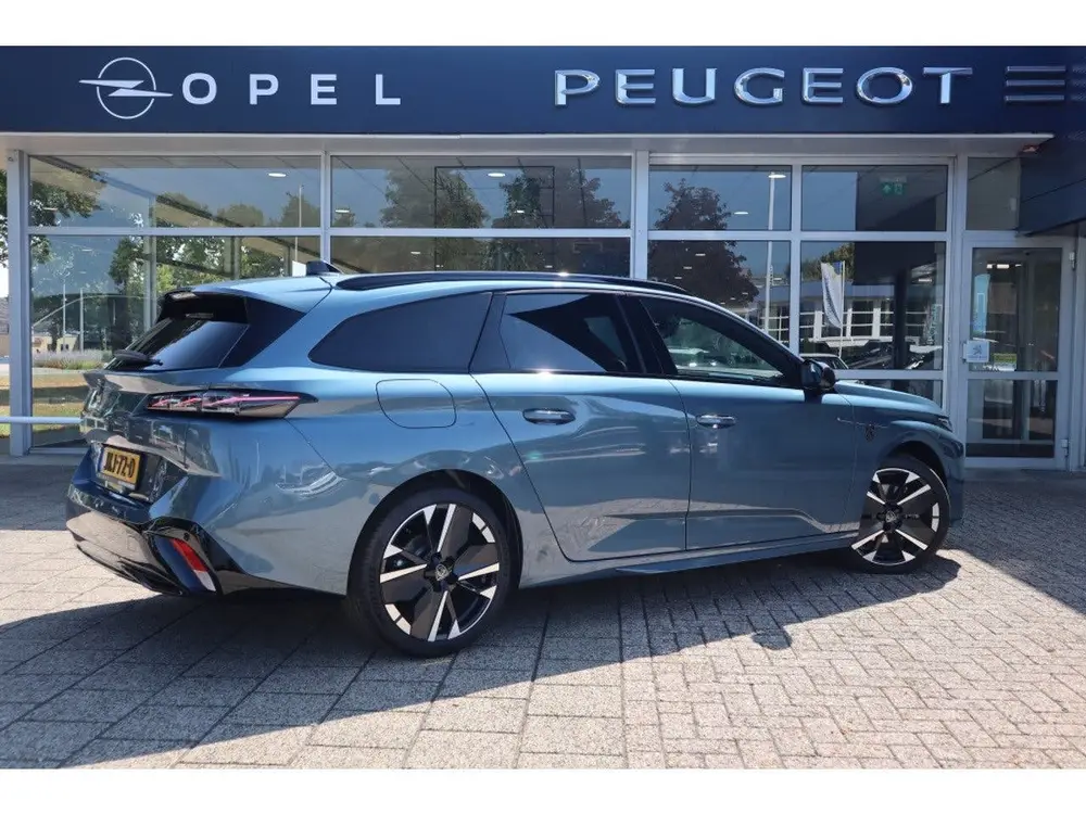 Peugeot 308 SW GT Hybrid 145PK e-DCS6 Automaat uit 2025, foto 5