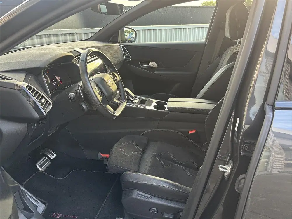 DS Automobiles DS 7 DS DS 7 1.6 E-TENSE 225pk Automaat Perform uit 2024, foto 6