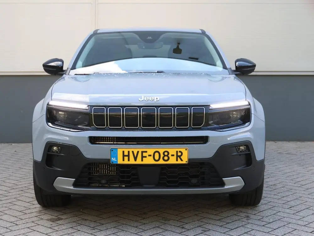 Jeep Avenger 1.2 e-Hybrid Summit uit 2025, foto 5