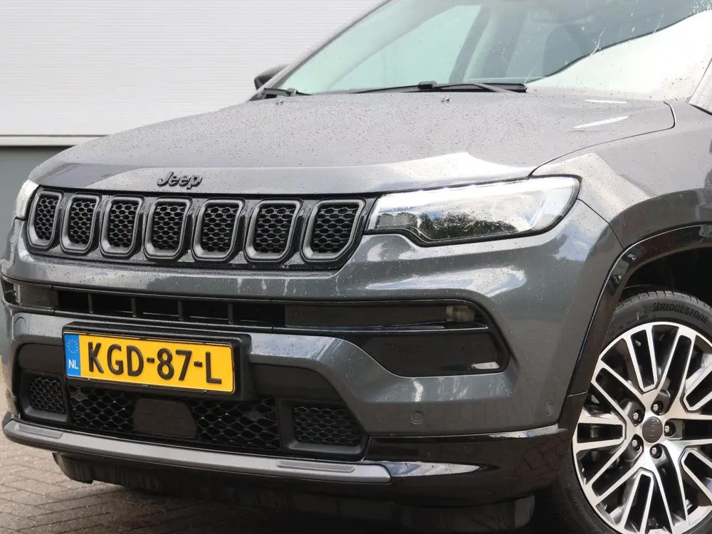 Jeep Compass 1.5T e-Hybrid Night Eagle uit 2025, foto 6