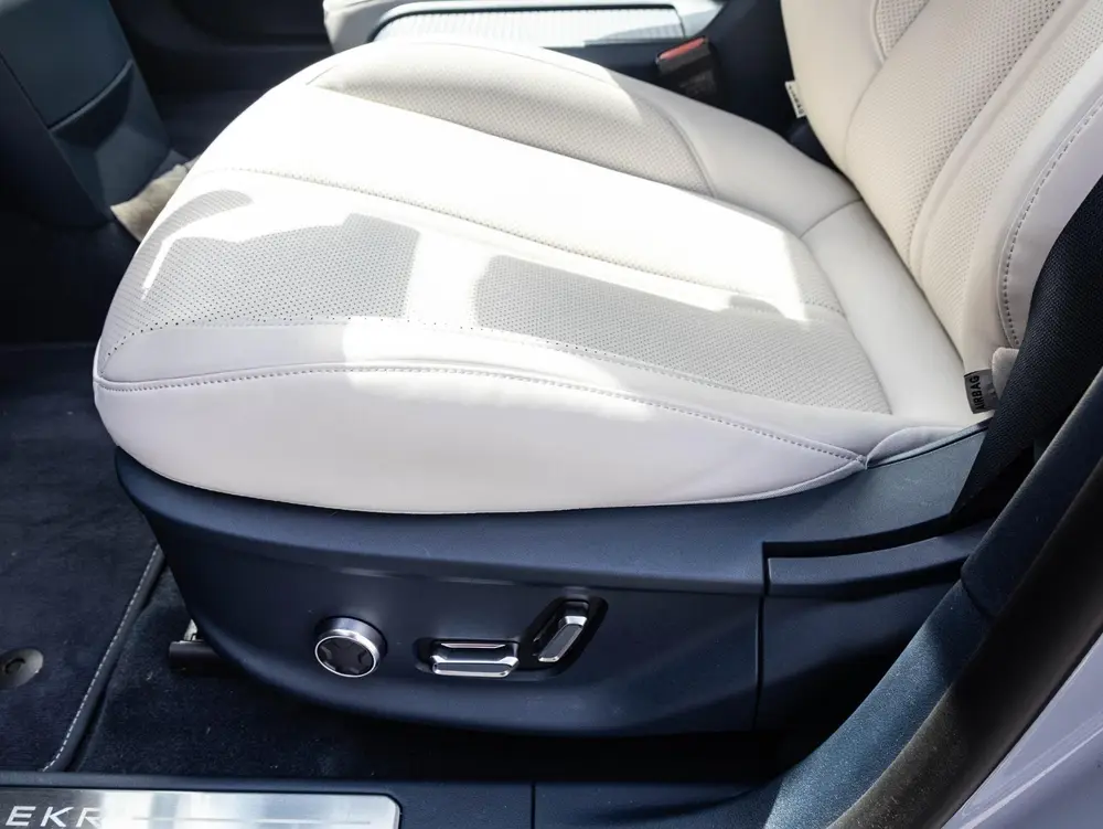 Zeekr X RWD Long Range 69 kWh uit 2025, foto 10