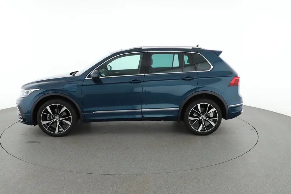 Volkswagen Tiguan 1.4 TSI eHybrid R-Line Business+ VN68762 uit 2022, foto 3