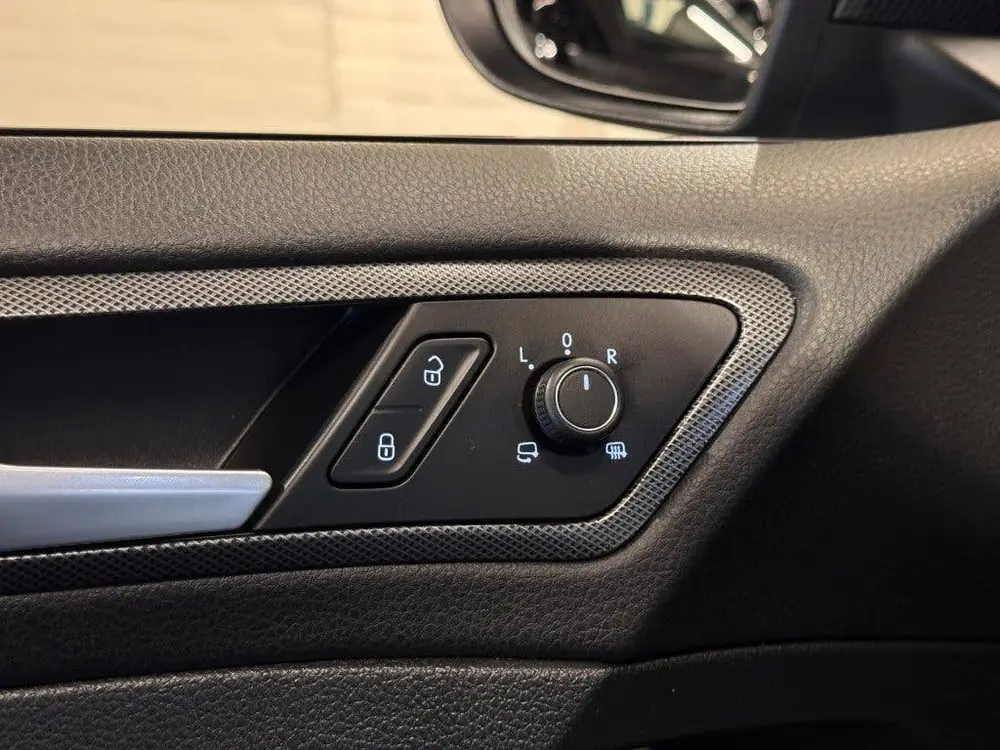Volkswagen GOLF 2.0 TSI GTI TCR DSG Pano ACC Virtual Keyless uit 2019, foto 20