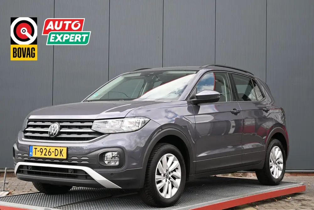 Volkswagen T-Cross 1.0 TSI Life (bj 2023) uit 2023