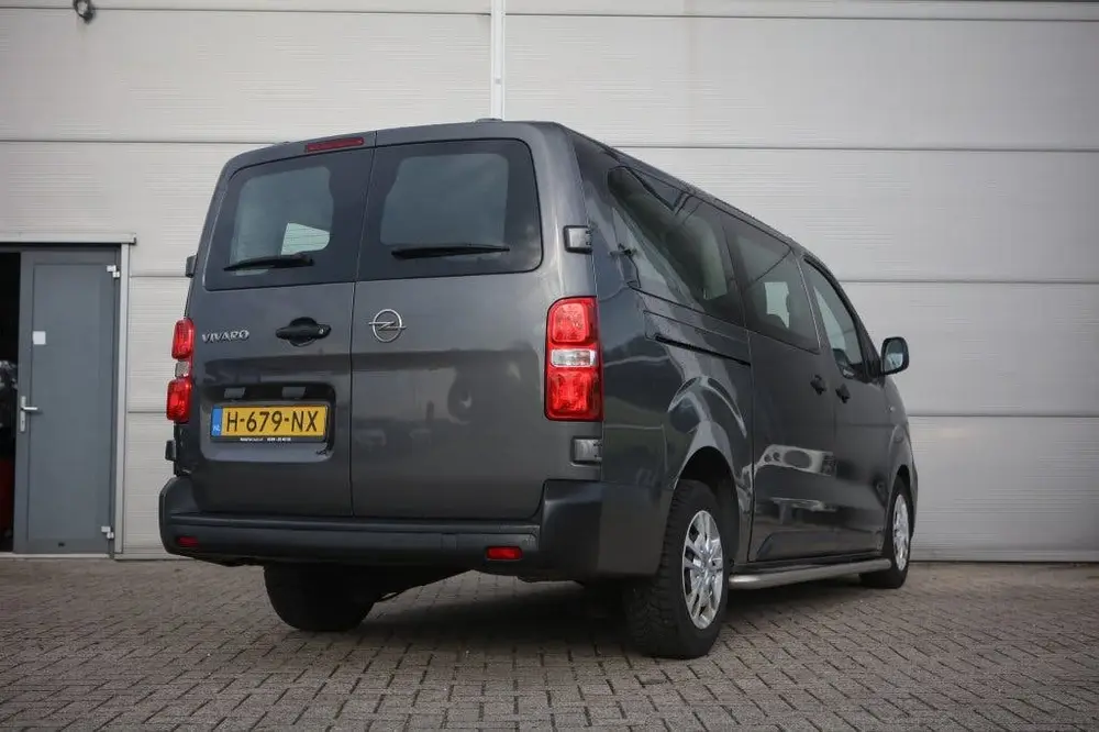 Opel Vivaro 1.5 CDTI L2H1 (bj 2020) uit 2020, foto 2