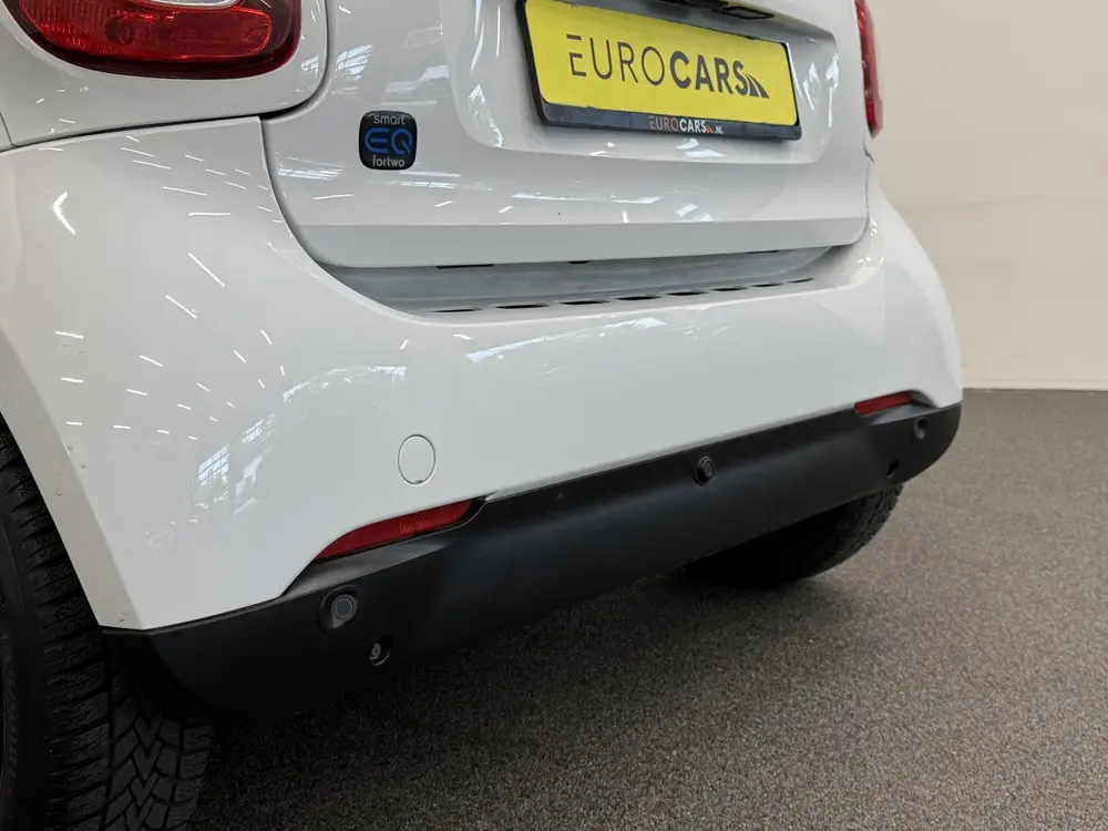 Smart ForTwo EQ Comfort 18 kWh Automaat Navigatie App uit 2021, foto 12