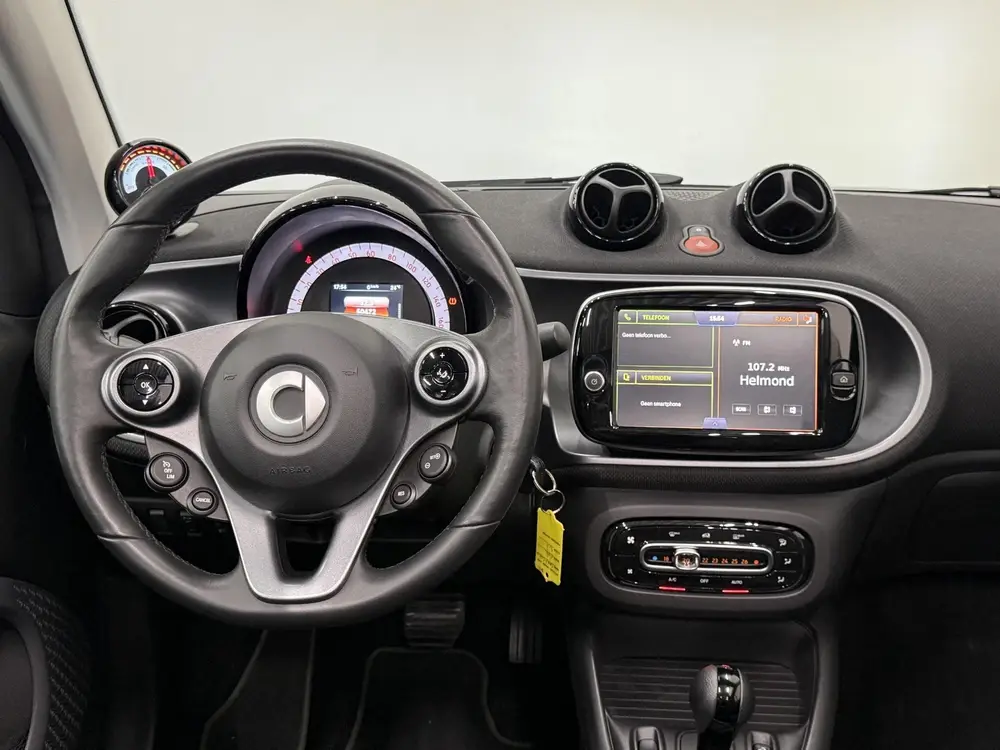 Smart ForTwo EQ Comfort 18 kWh Automaat Navigatie App uit 2021, foto 15