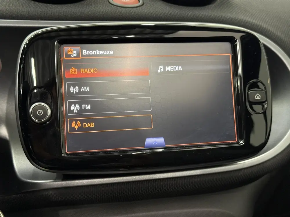Smart ForTwo EQ Comfort 18 kWh Automaat Navigatie App uit 2021, foto 17