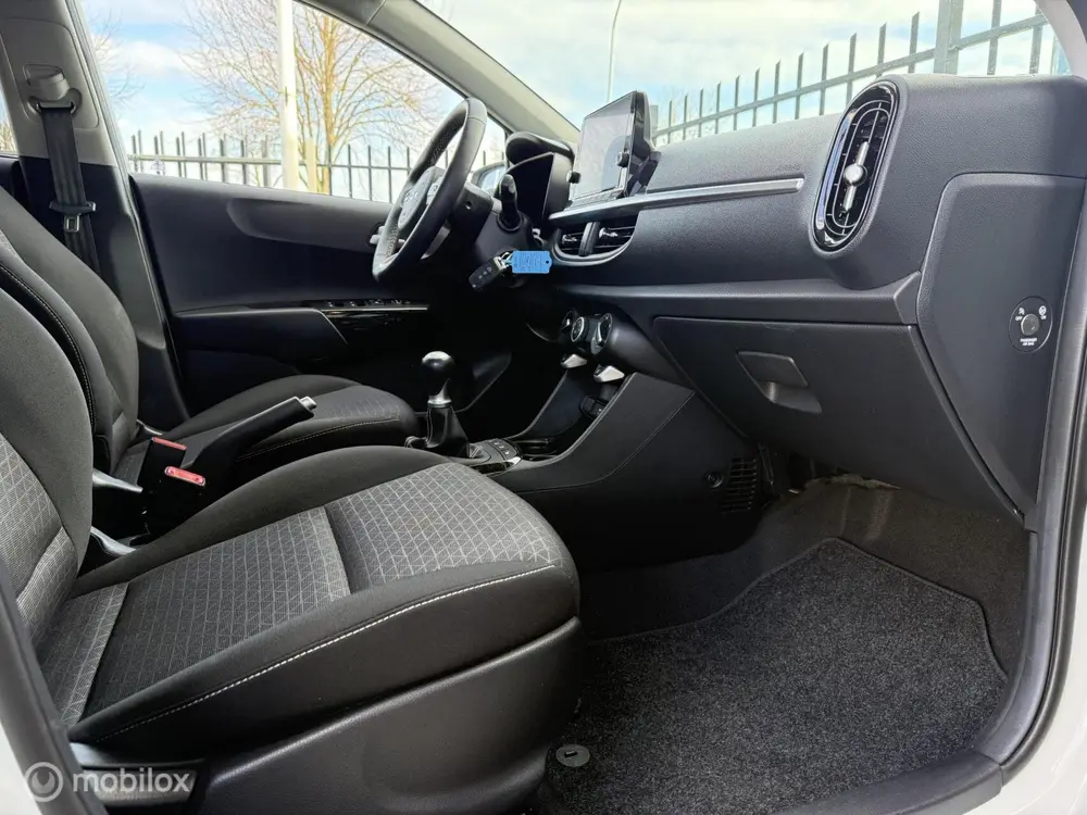 Kia Picanto 1.0 DynamicPlusLine uit 2023, foto 12