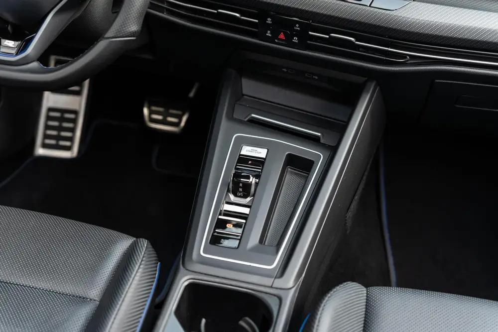 Volkswagen Golf 2.0 TSI R 4Motion Performance Akrapovic HUD uit 2021, foto 20