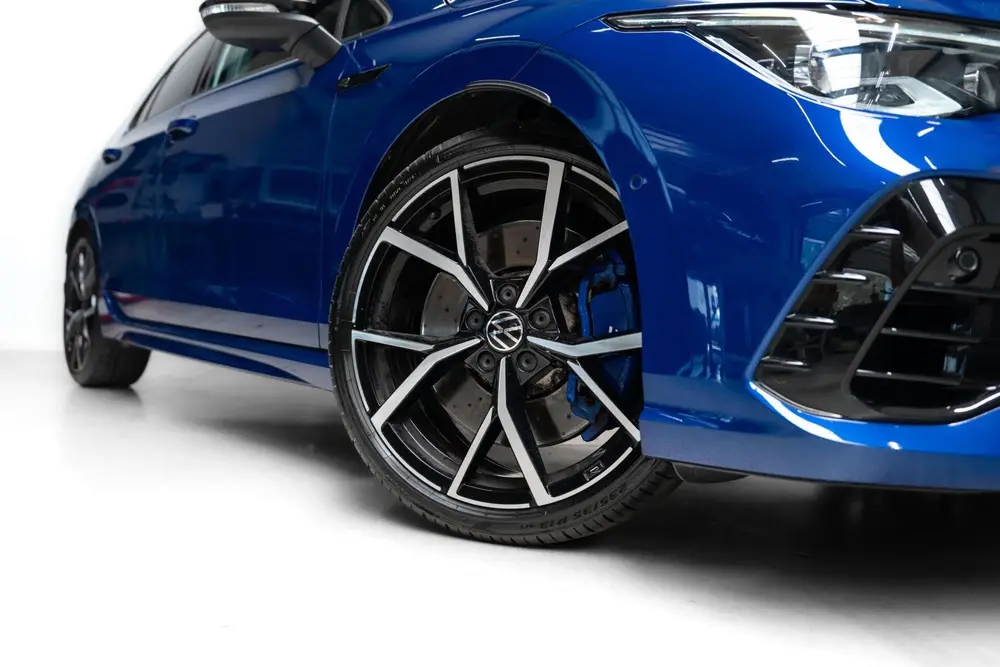 Volkswagen Golf 2.0 TSI R 4Motion Performance Akrapovic HUD uit 2021, foto 9