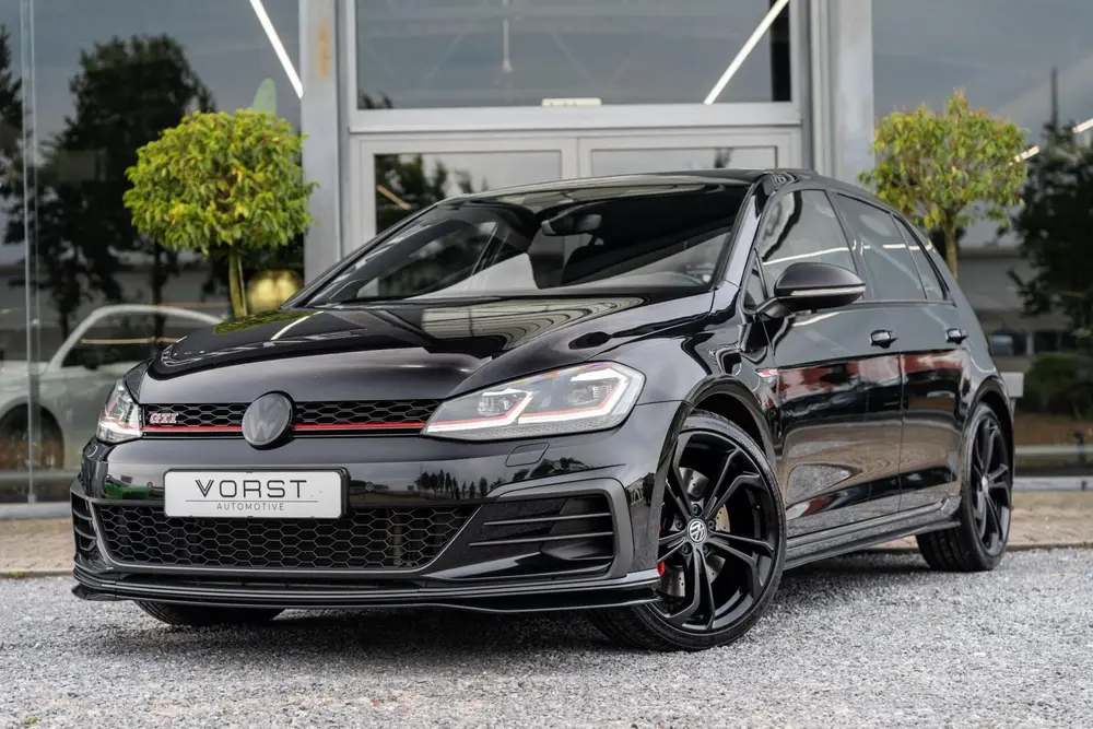 Volkswagen Golf 2.0 TSI GTI TCR Pano Dsg Akrapovic uit 2020