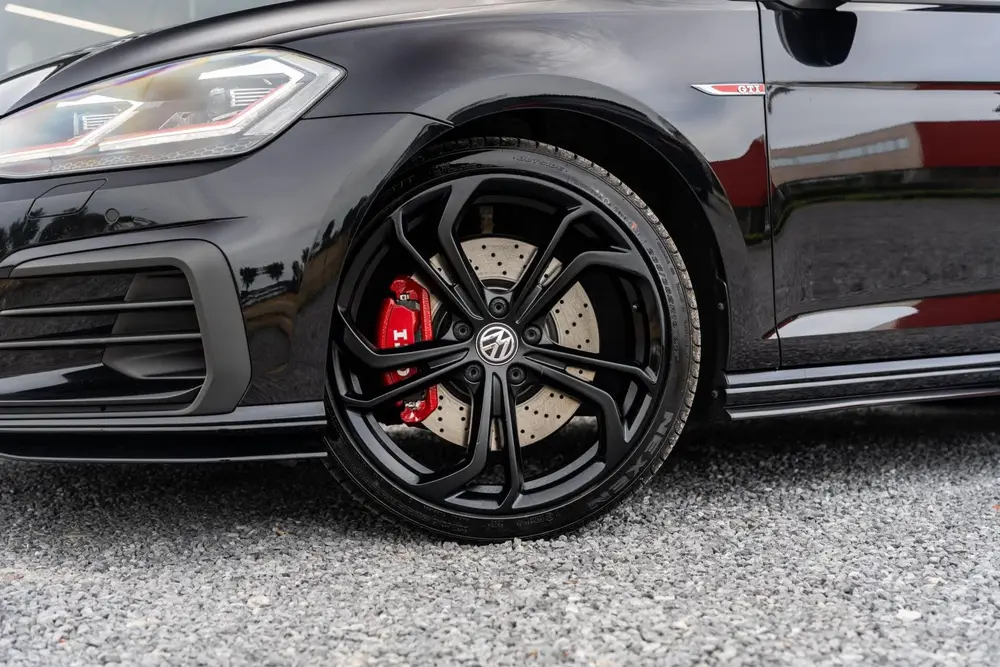 Volkswagen Golf 2.0 TSI GTI TCR Pano Dsg Akrapovic uit 2020, foto 10