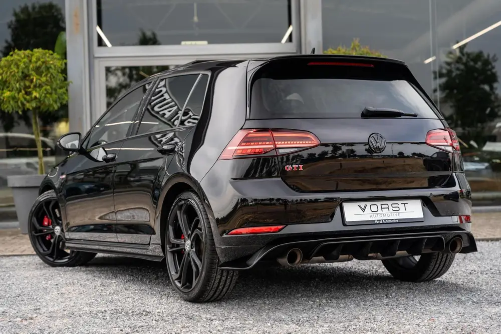 Volkswagen Golf 2.0 TSI GTI TCR Pano Dsg Akrapovic uit 2020, foto 4