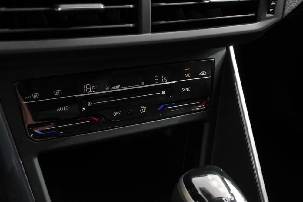 Volkswagen Polo 1.0 TSI DSG Style Navigatie Apple Carplay/An uit 2023, foto 16
