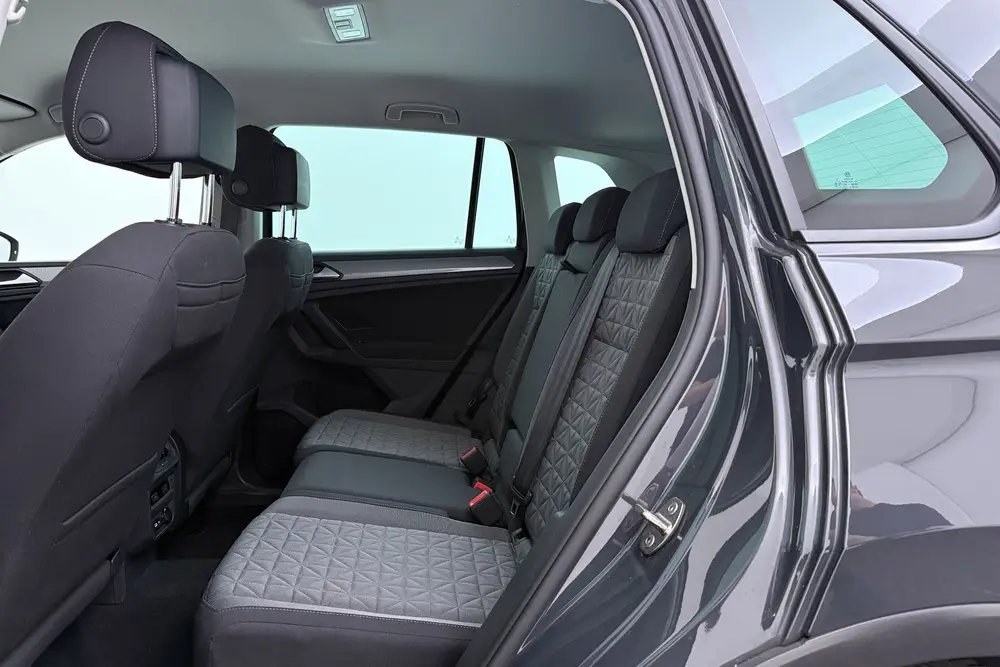 Volkswagen Tiguan 1.5 TSI Life | Trekhaak | Facelift | Org N uit 2021, foto 17