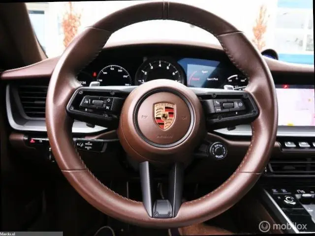 Porsche 911 3.0 Carrera 4 S Zwart *Sport Chrono* Top S uit 2020, foto 17