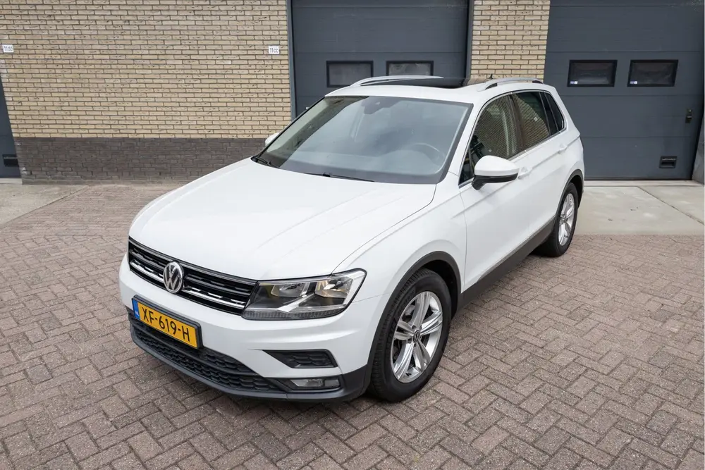 Volkswagen Tiguan 1.5 TSI ACT Comfortline Business DSG Panod uit 2019