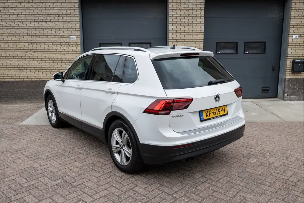 Volkswagen Tiguan 1.5 TSI ACT Comfortline Business DSG Panod uit 2019, foto 3