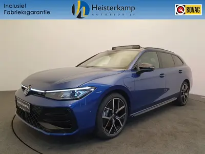 Volkswagen Passat 1.5 eHybrid 272pk R-Line Edition P uit 2025