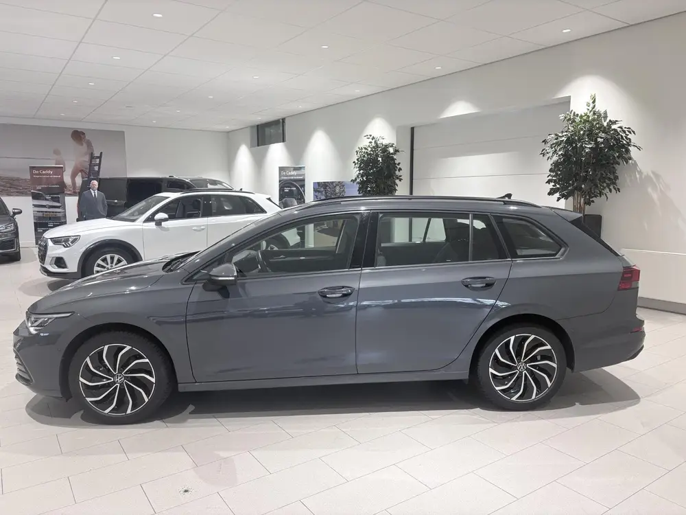Volkswagen Golf Variant 1.0 eTSI Life Business 1 eerdere eig uit 2023, foto 3