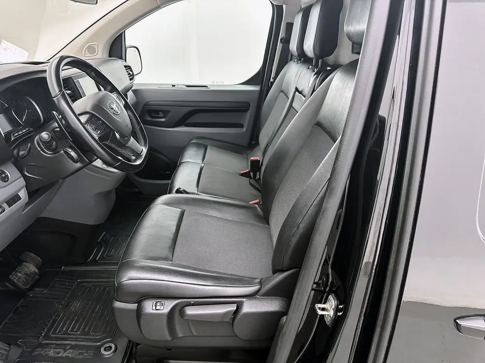Toyota Proace 2.0 D-4D Black Line 177pk 2x Schuifdeur uit 2021, foto 6