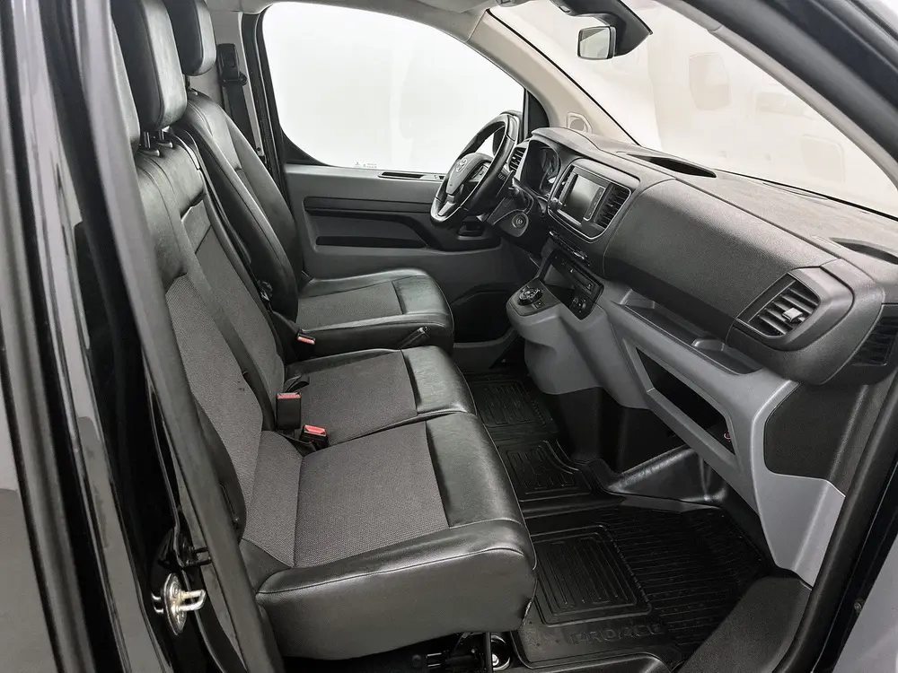 Toyota Proace 2.0 D-4D Black Line 177pk 2x Schuifdeur uit 2021, foto 7