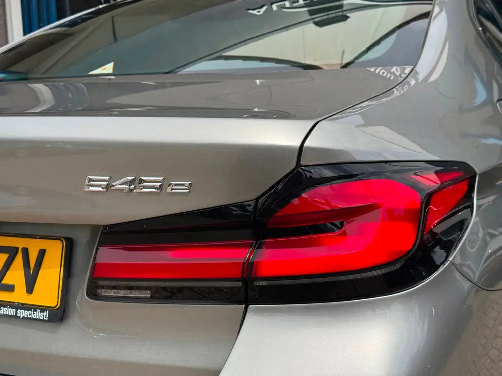 BMW 5-serie 545e xDrive High Executive 2021 AUT NAVI F uit 2021, foto 12