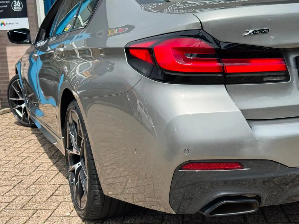 BMW 5-serie 545e xDrive High Executive 2021 AUT NAVI F uit 2021, foto 4