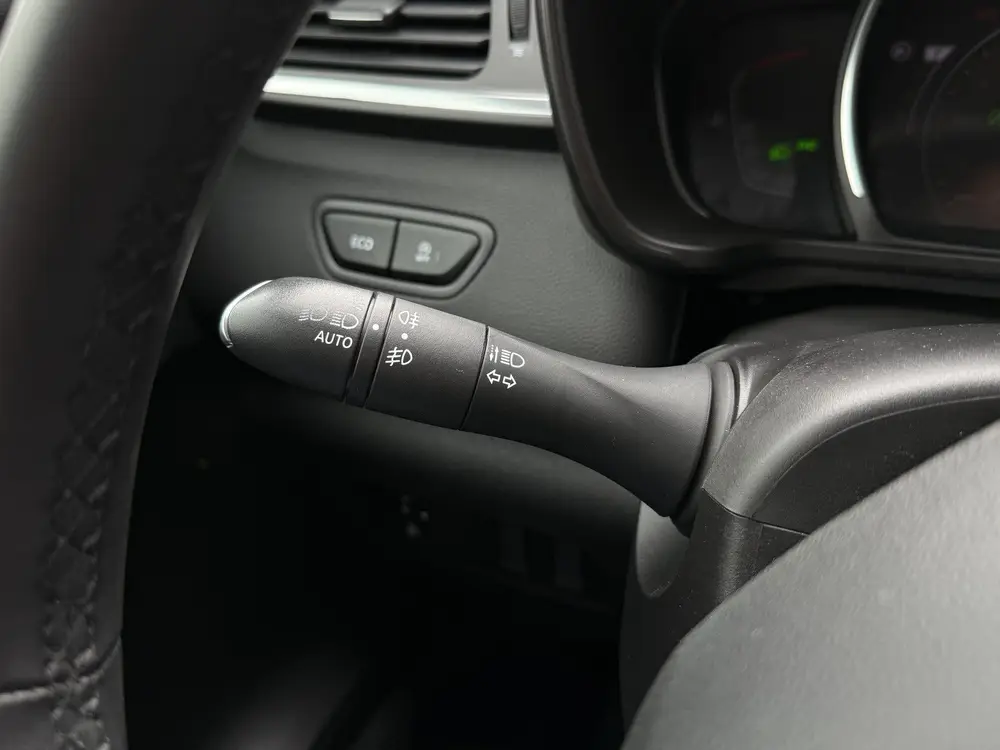 Renault Kadjar BWJ 2022 1.3 141 PK TCe Limited AUTOMAAT uit 2022, foto 9