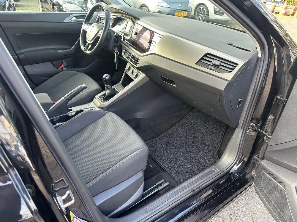 Volkswagen Polo 1.0 TSI Comfortline , navigatie , pdc voor e uit 2021, foto 12