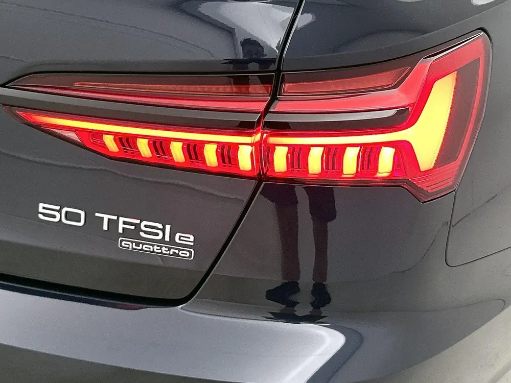 Audi A6 50 TFSI e quattro S edition Competition 29 uit 2025, foto 10