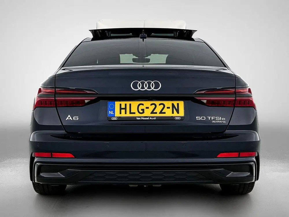 Audi A6 50 TFSI e quattro S edition Competition 29 uit 2025, foto 4