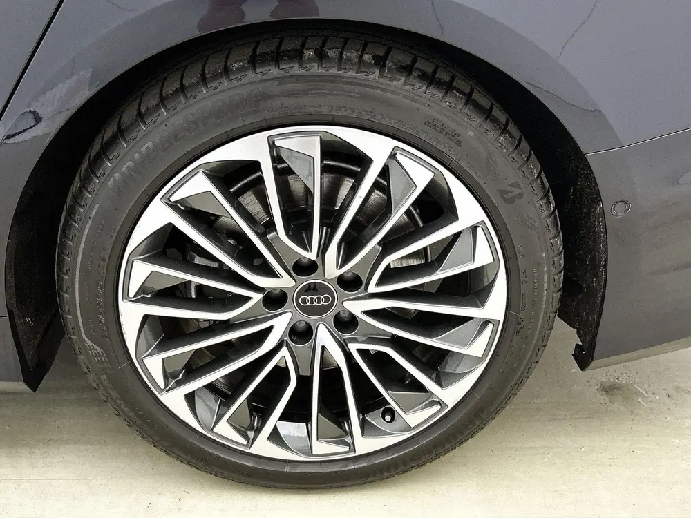 Audi A6 50 TFSI e quattro S edition Competition 29 uit 2025, foto 7
